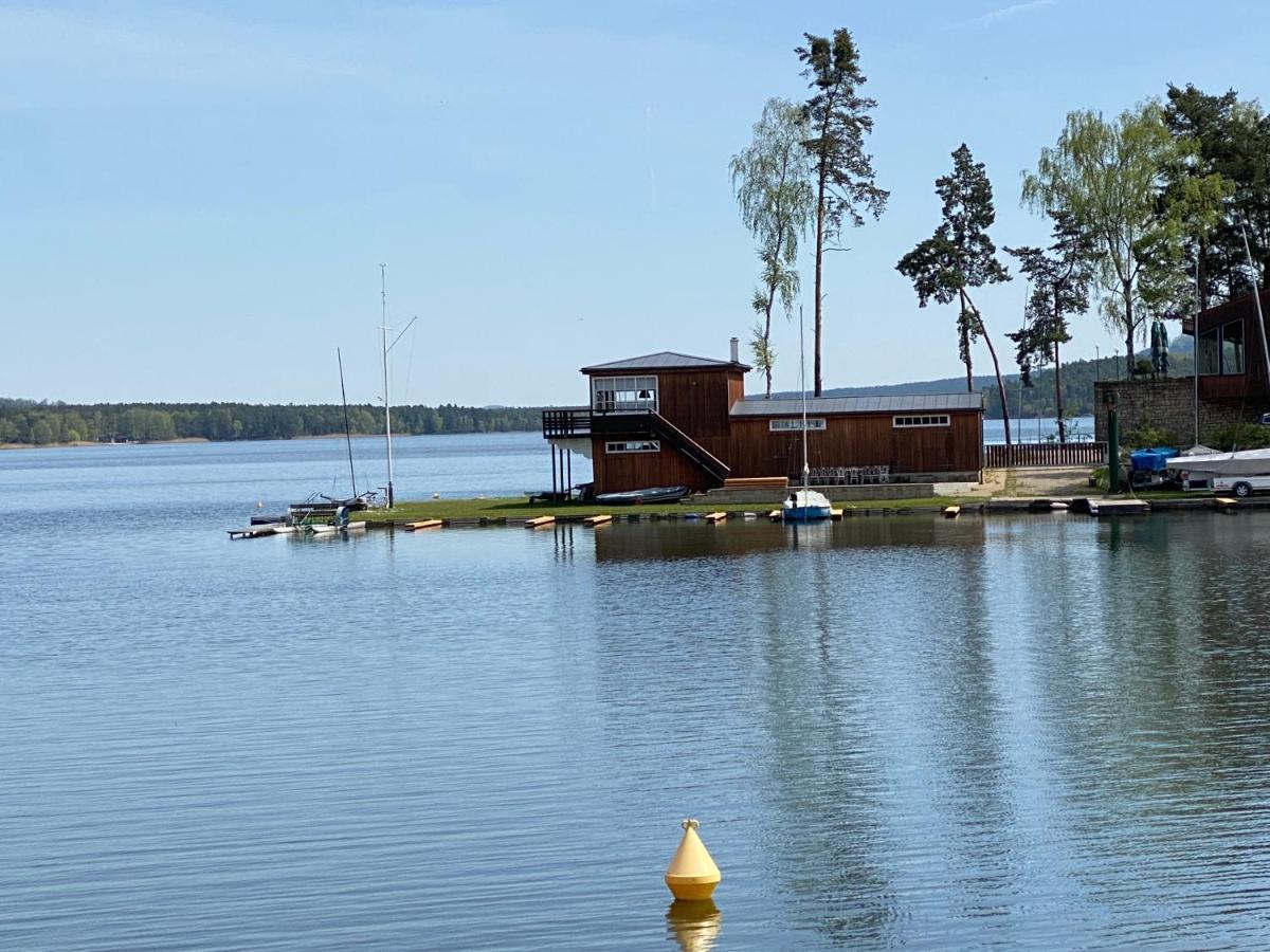 Apartman V Lakeparku Staré Splavy Esterno foto